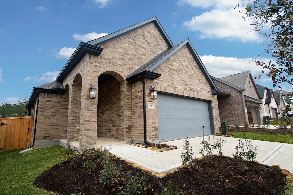 Super Cute Newer Home