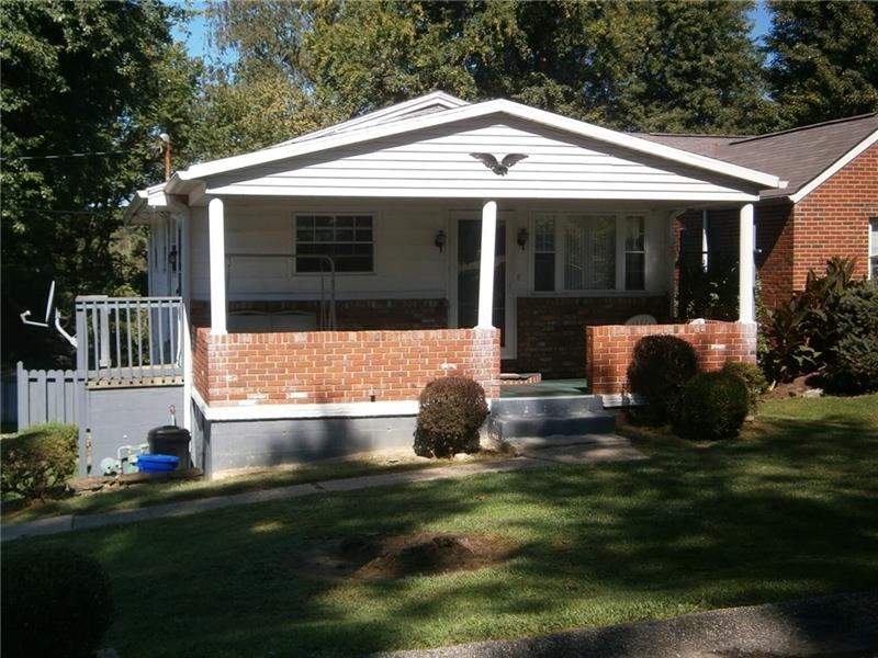 WELCOME TO 118 BILLEN AVENUE... LOTS OF WELL MAINT