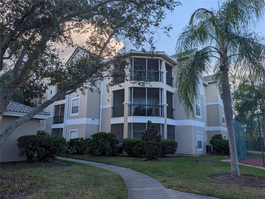 5140 Northridge Rd unit 206, Sarasota, FL 34238 - photo 1