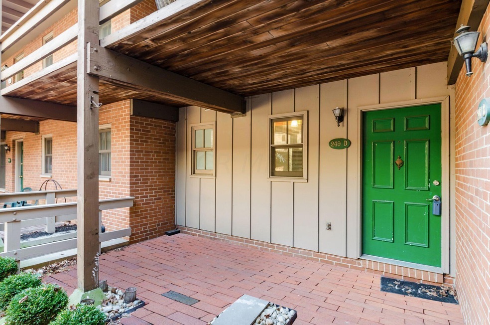 249 E Kossuth St unit D, Columbus, OH 43206 - photo 1