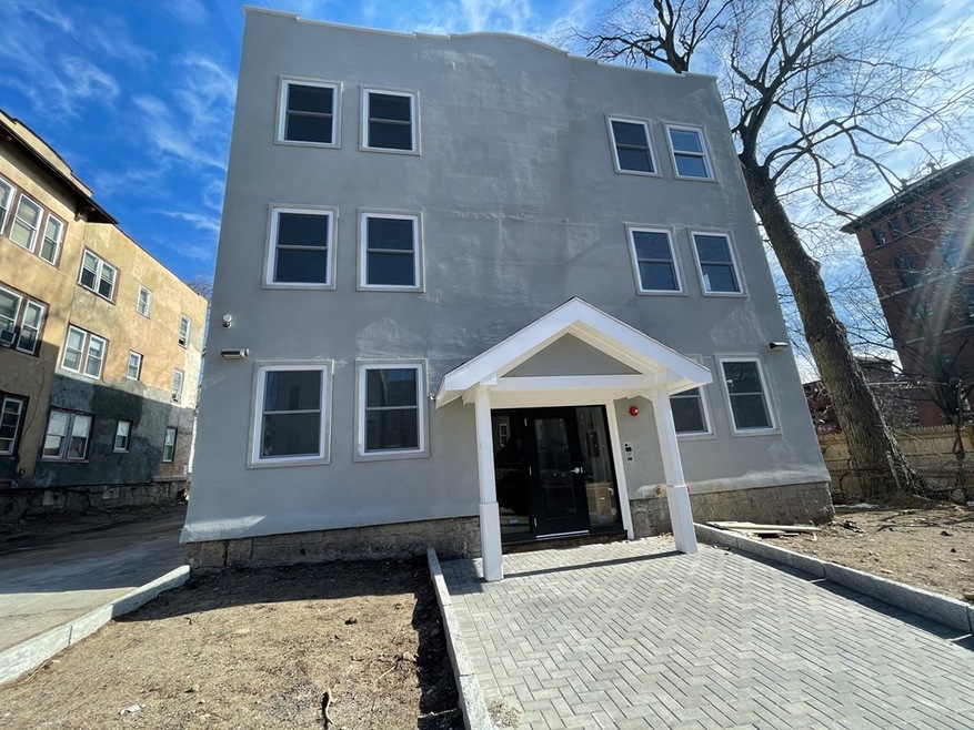 43 Grand St unit 3L, Worcester, MA 01610 - photo 1