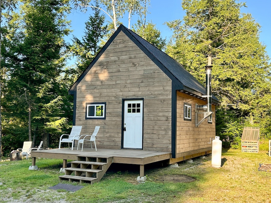 4 Wolf Run, Burlington, ME 04417 - photo 1