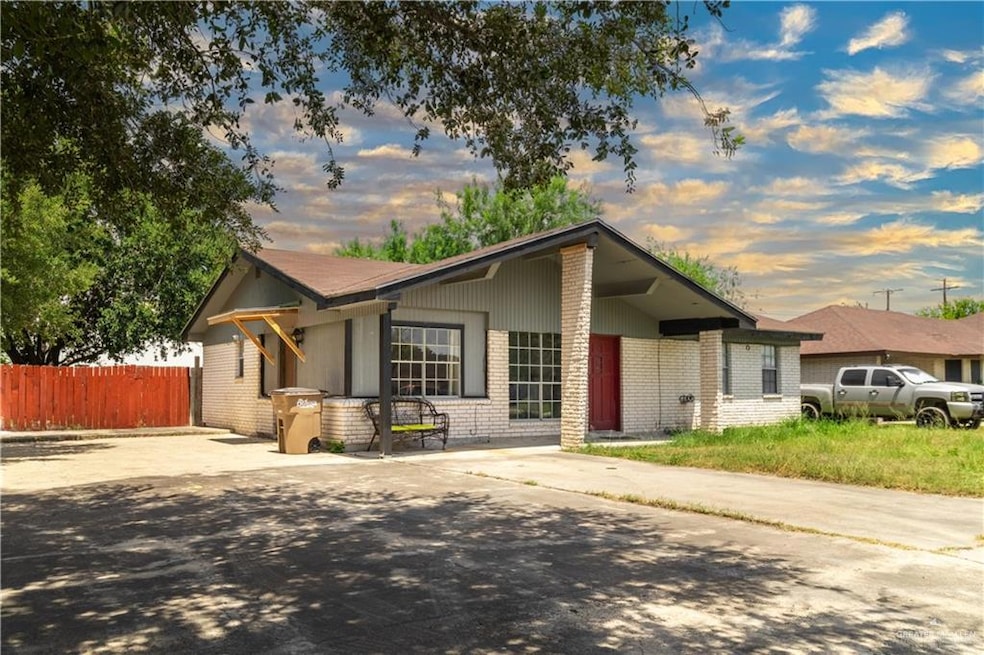 For Rent $1,000/month