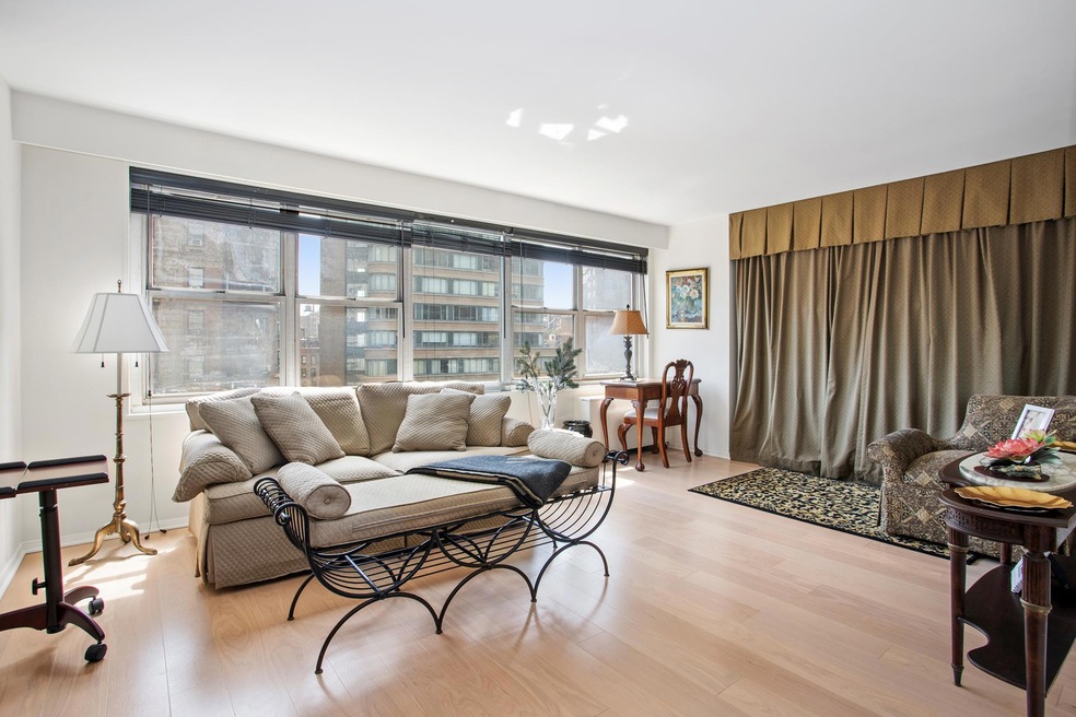 155 W 68th St unit 1229, New York, NY 10023 - photo 1