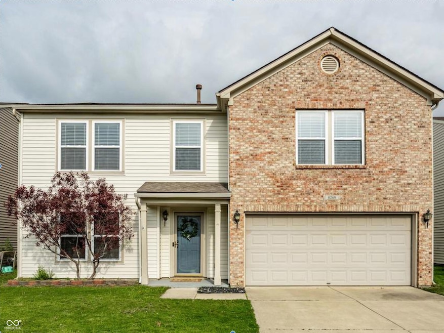 8269 S Midnight Dr, Pendleton, IN 46064 - photo 1