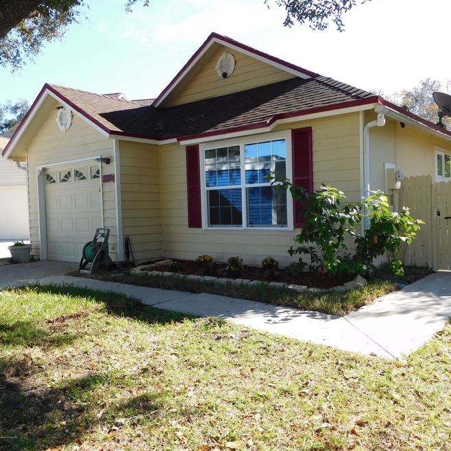 8804 Townsquare Dr S, Jacksonville, FL 32216 - photo 1