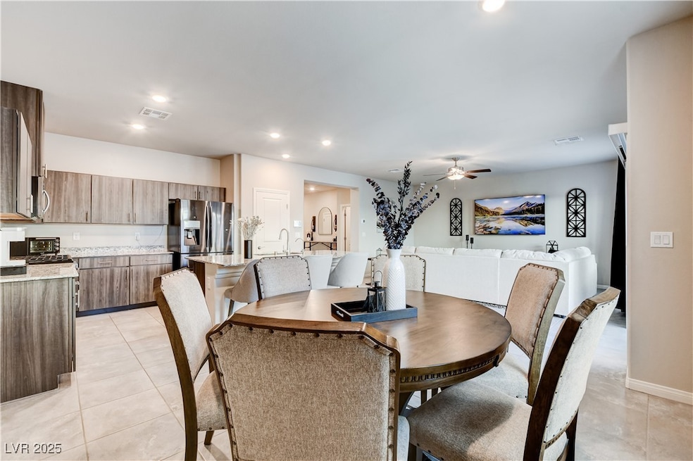 3820 Andorian Ave, North Las Vegas, NV 89084 - photo 1