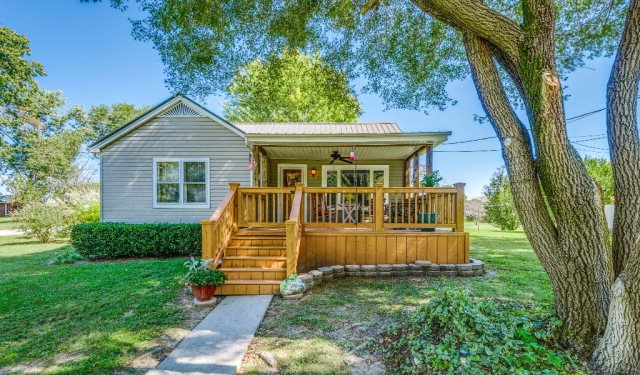 1949 N Dixie Ave, Cookeville, TN 38501 - photo 1