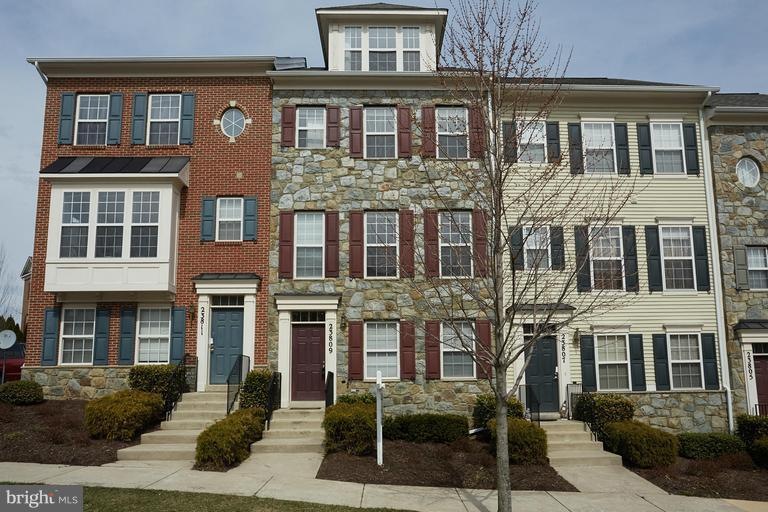 23809 Branchbrier Way, Clarksburg, MD 20871 - photo 1