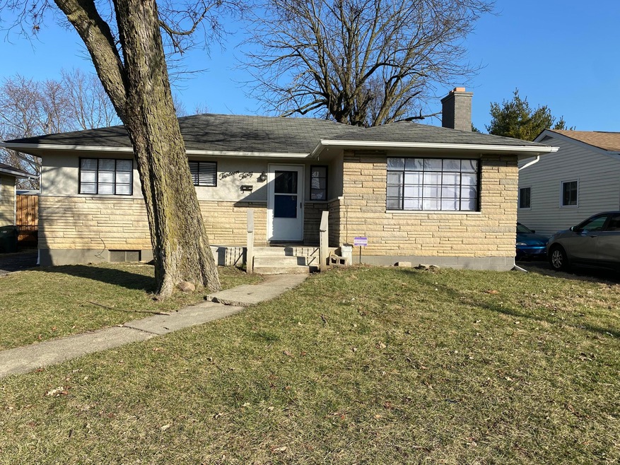 1330 Miller Ave Front