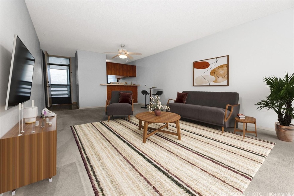 Virtually enhanced living and dining area