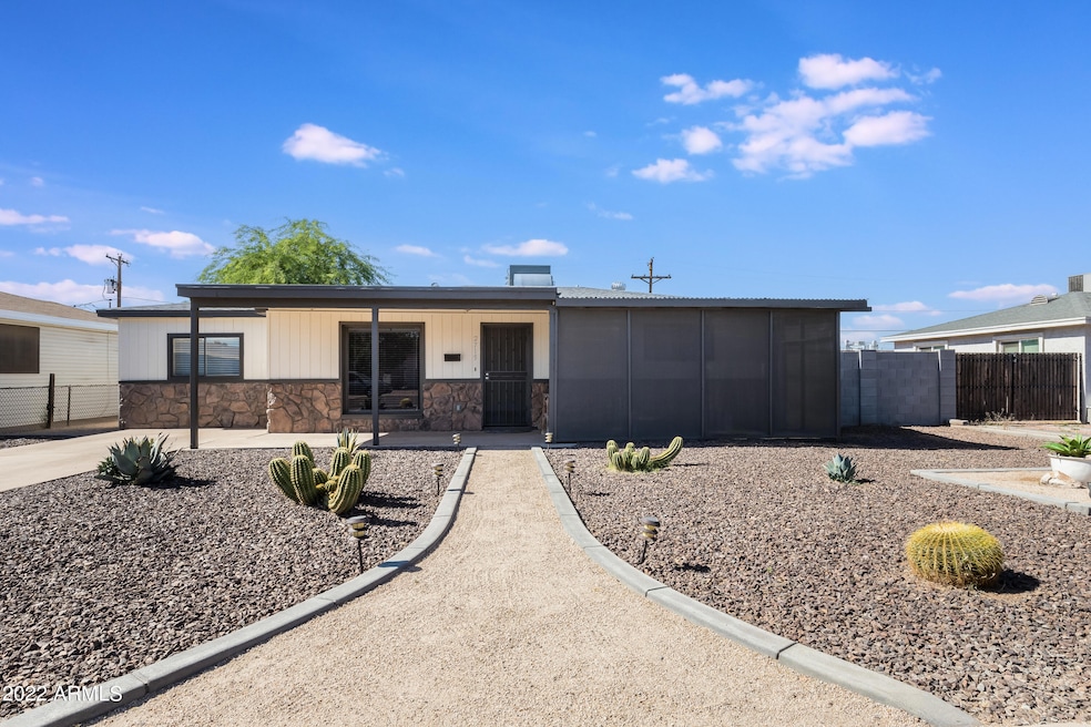 2517 W Royal Palm-2