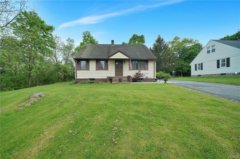 15 Townsend Ave, Highland Mills, NY 10930 - photo 1