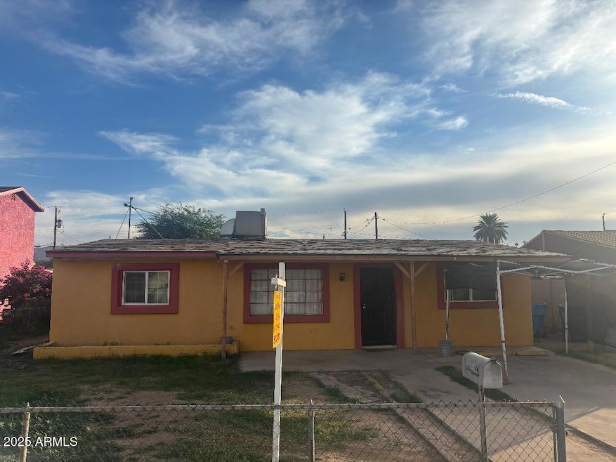 1819 W Chipman Rd, Phoenix, AZ 85041 - photo 1