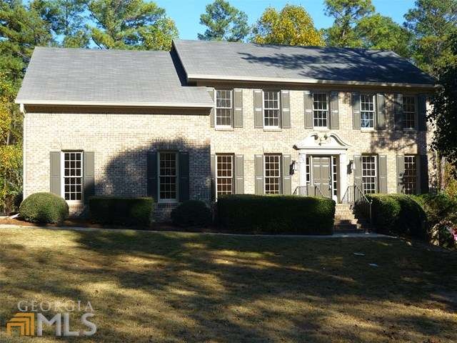 201 Cardigan Cir SW, Lilburn, GA 30047 - photo 1