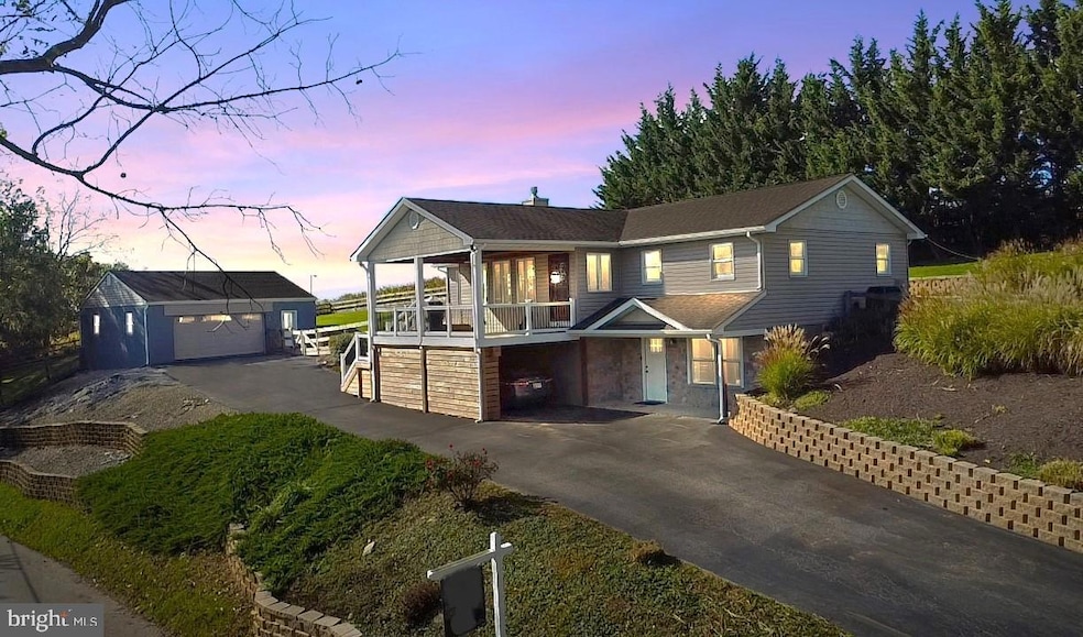 4350 Wine Rd, Westminster, MD 21158 - photo 1