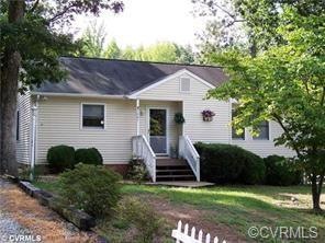 7007 Mason Run Dr, North Chesterfield, VA 23234 - photo 1