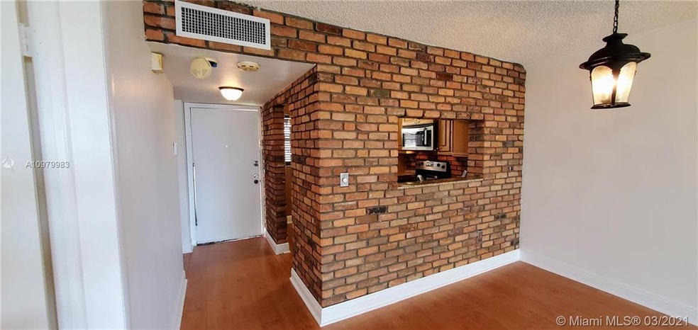 Sold $160,000 • Co-Listing Agent