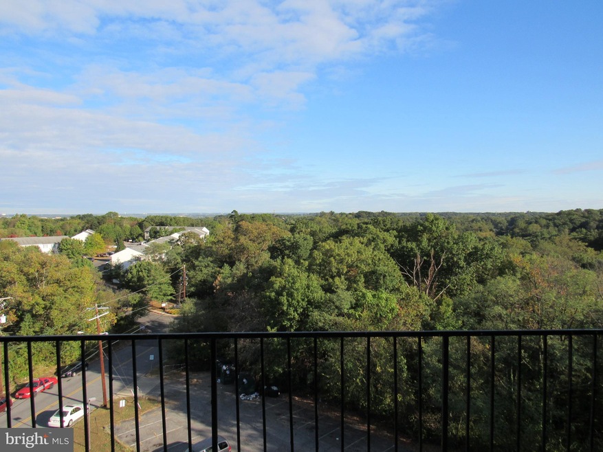 6011 Emerson St unit 704, Bladensburg, MD 20710 - photo 1