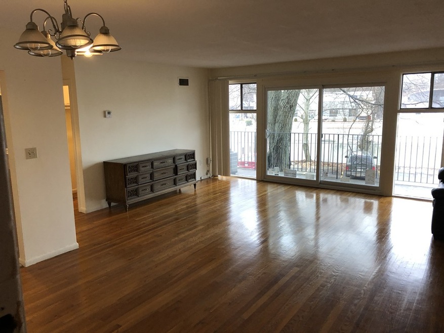 182 Central St unit 7, Stoneham, MA 02180 - photo 1