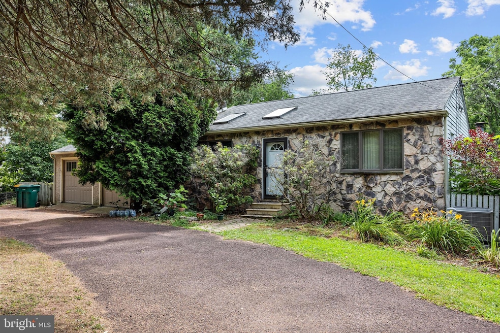 1186 Mensch Rd, Skippack, PA 19474 - photo 1