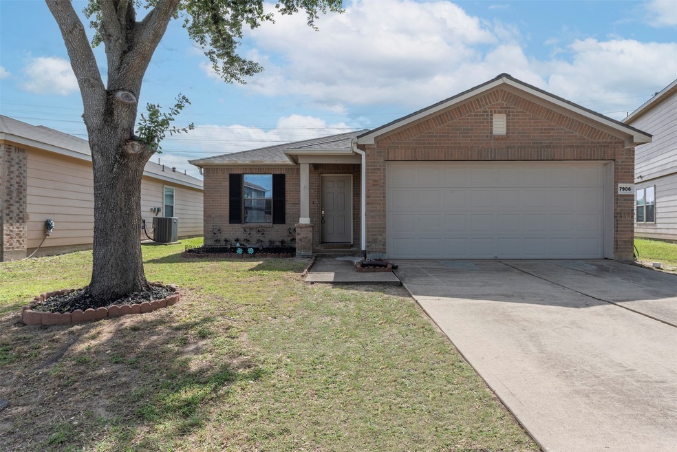 For Rent $2,100/month • Co-Listing Agent