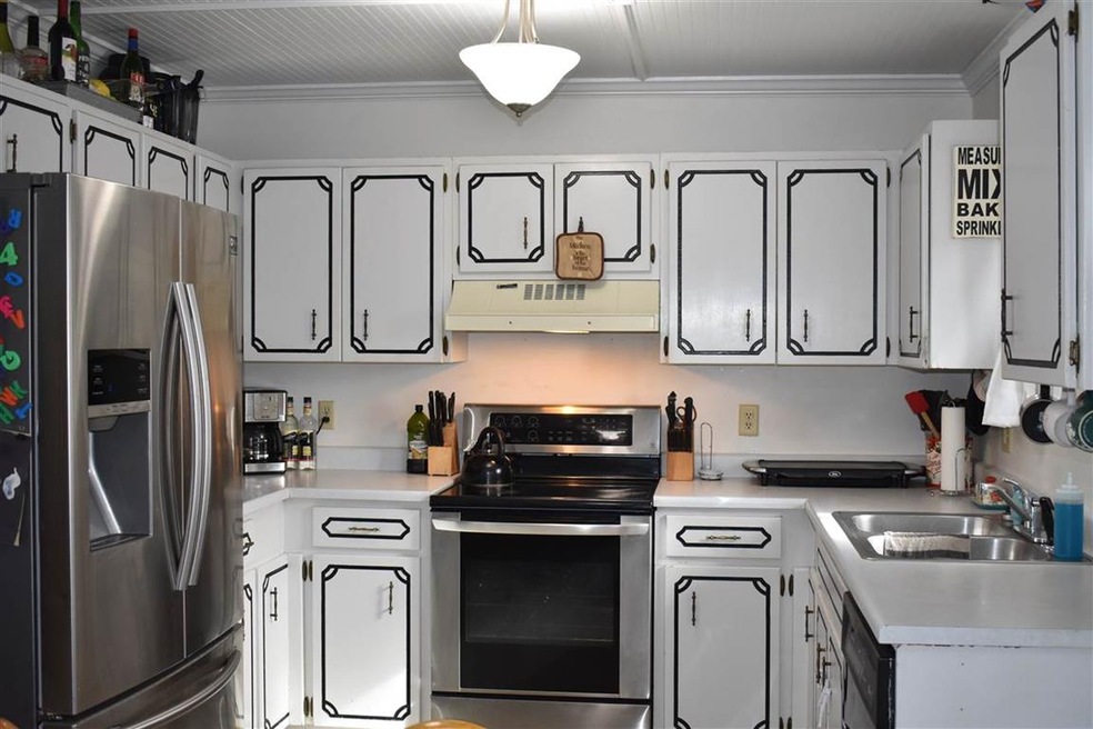 1509 Navajo St, Cortez, CO 81321 - photo 1