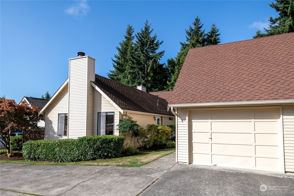 1208 S 244th Place, Des Moines, WA 98198 - photo 1