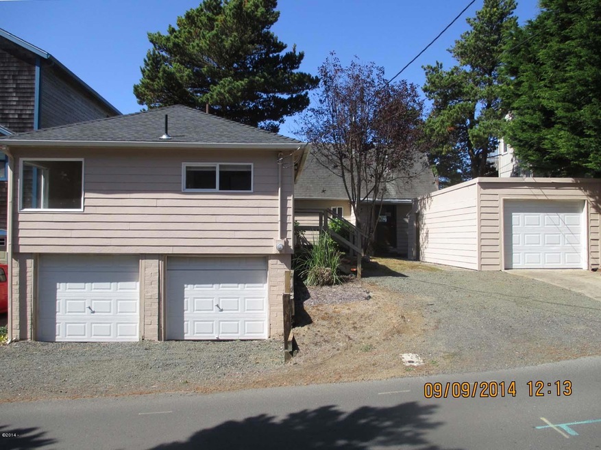 1921 SW Coast Ave, Lincoln City, OR 97367 - photo 1