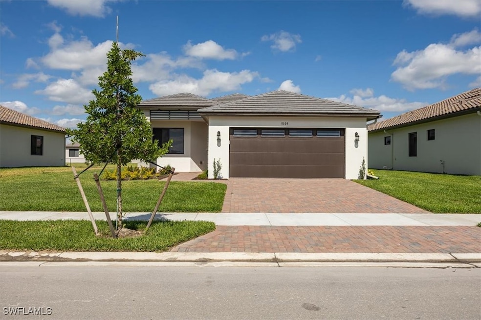 For Sale $529,900 • Co-Listing Agent