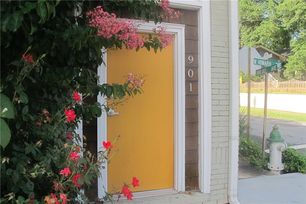 Front Entrance 901 W. Howard