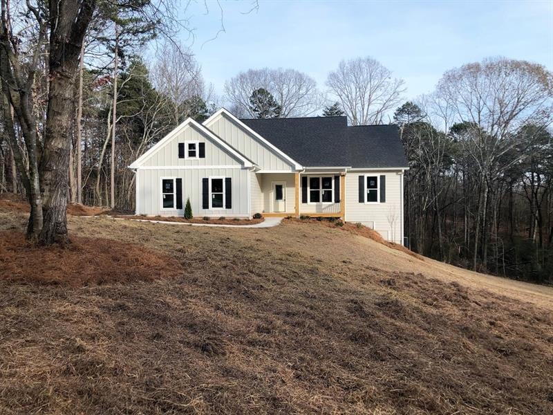 Welcome to 7425 Oak Ridge Drive in North Forsyth C
