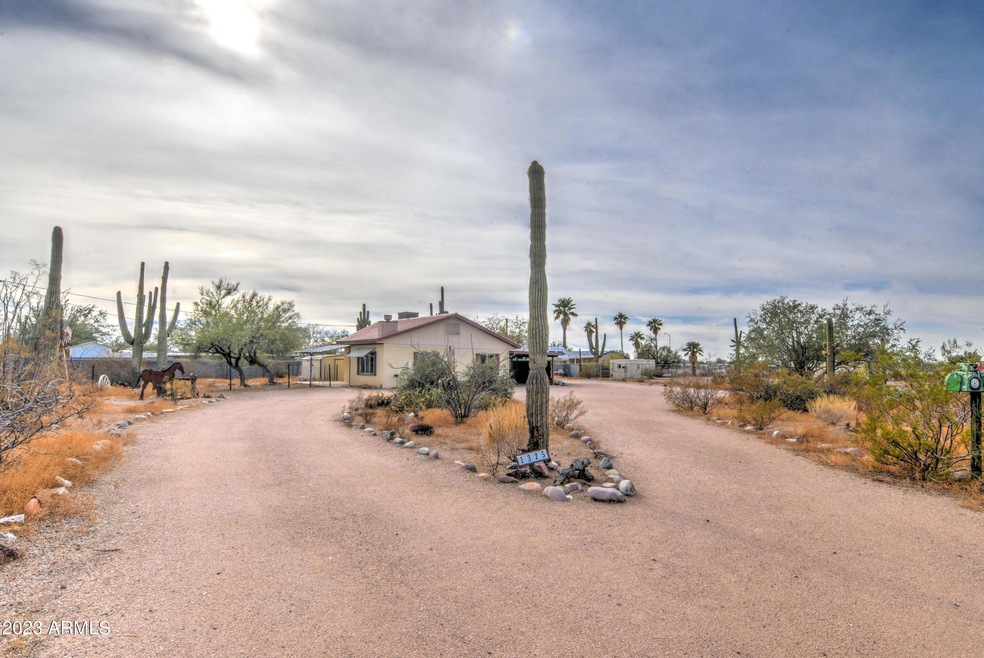 1325 W Superstition Blvd - Lot 14
