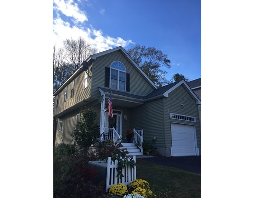 13 Queen of Roses Ln unit 13, Uxbridge, MA 01569 - photo 1