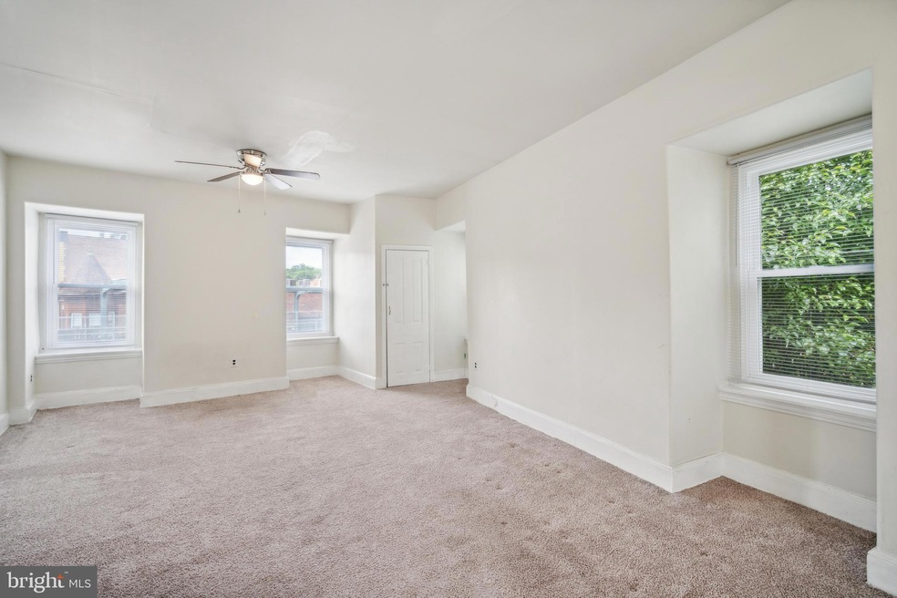 4373 Cresson St unit 3, Philadelphia, PA 19127 - photo 1