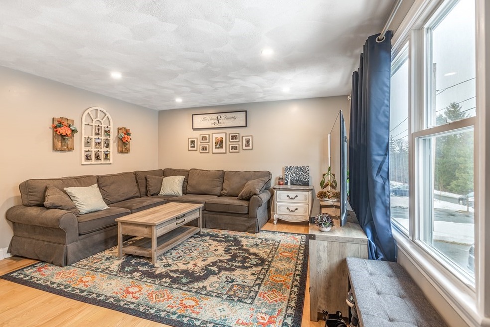 65 Greenough St unit 2, Haverhill, MA 01832 - photo 1