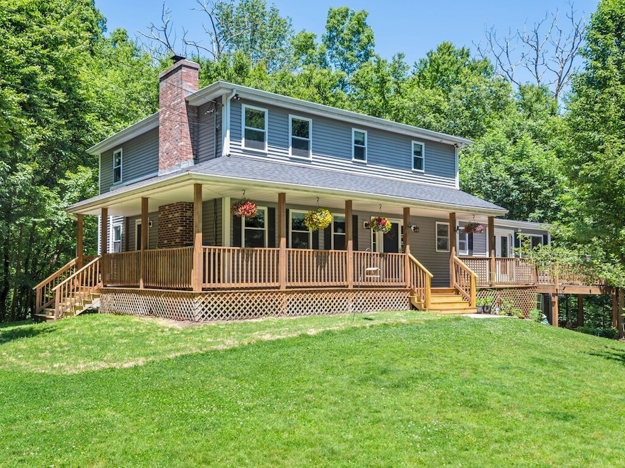 292 Fowler Rd, Northbridge, MA 01534 - photo 1