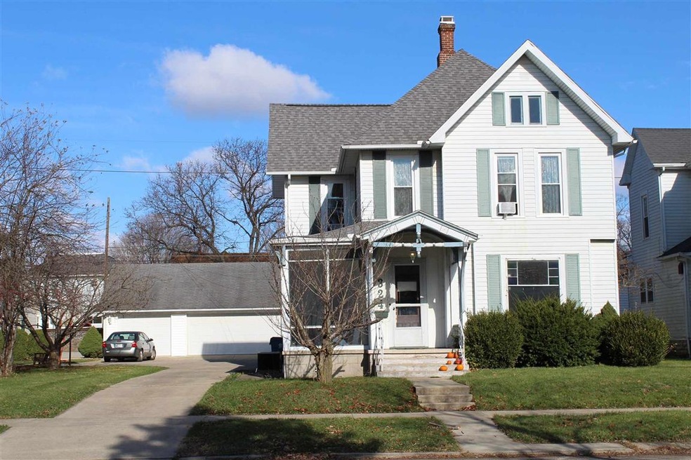 324 W Hill St, Wabash, IN 46992 - photo 1