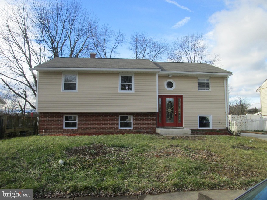 322 Bryanstone Rd, Reisterstown, MD 21136 - photo 1