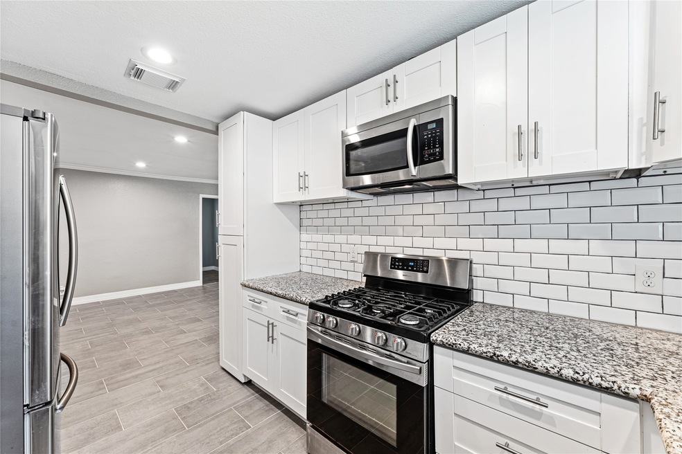 5019 Enyart St, Houston, TX 77021 - photo 1