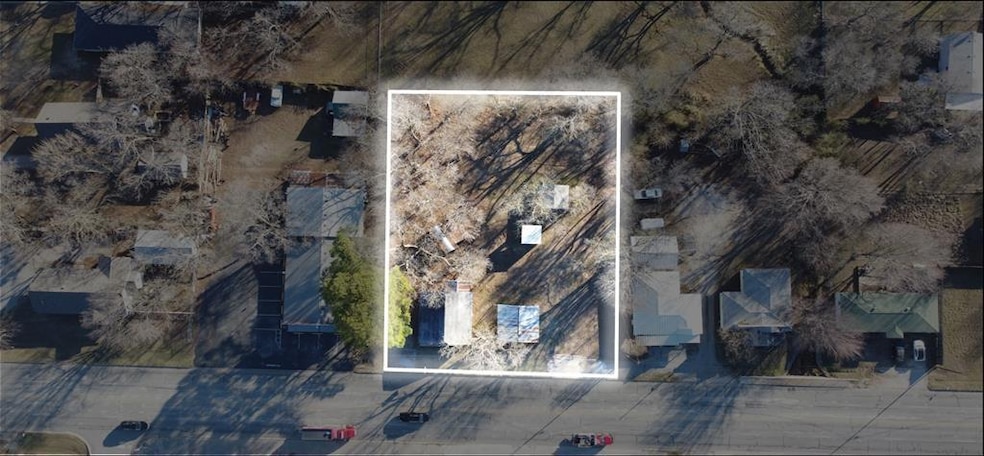 213 E Fm 120, Pottsboro, TX 75076 - photo 1