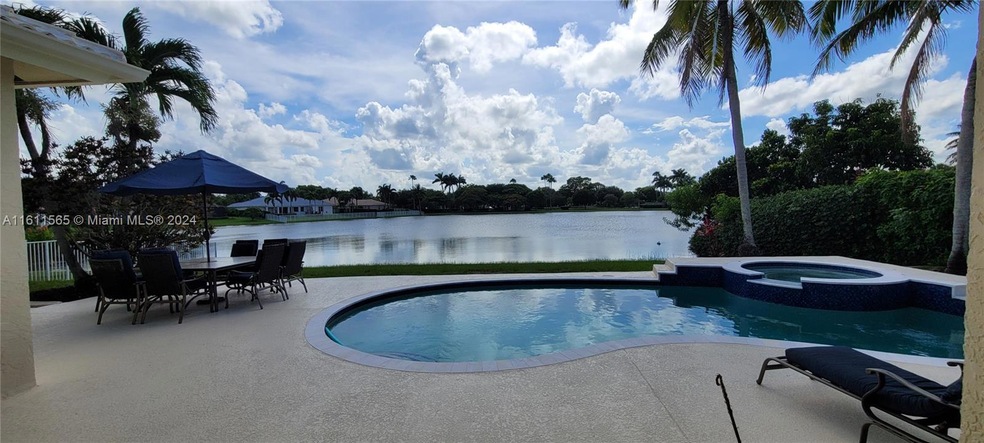 5057 Countrybrook Dr, Cooper City, FL 33330 - photo 1