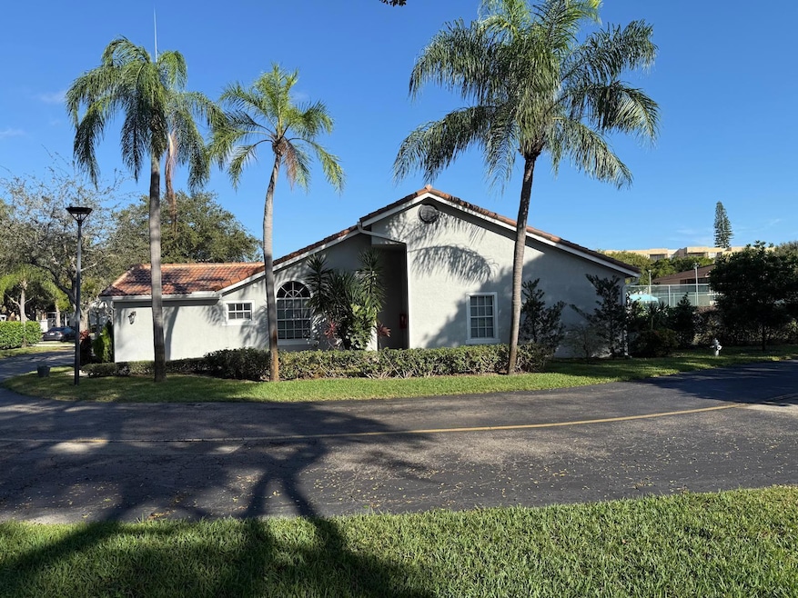 5180 Sabal Gardens Ln unit 4, Boca Raton, FL 33487 - photo 1