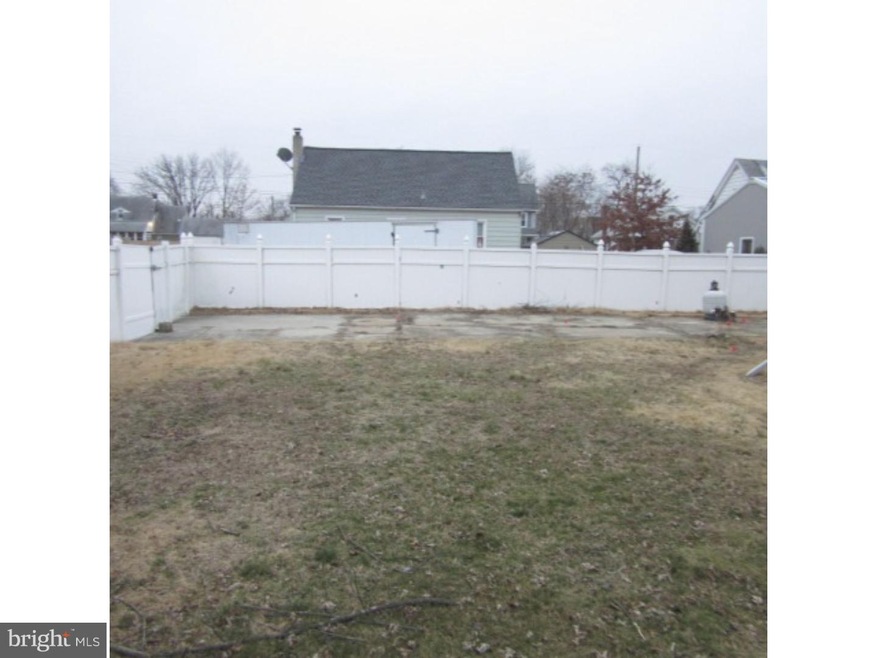 1542 S Commerce St, Paulsboro, NJ 08066 - photo 1