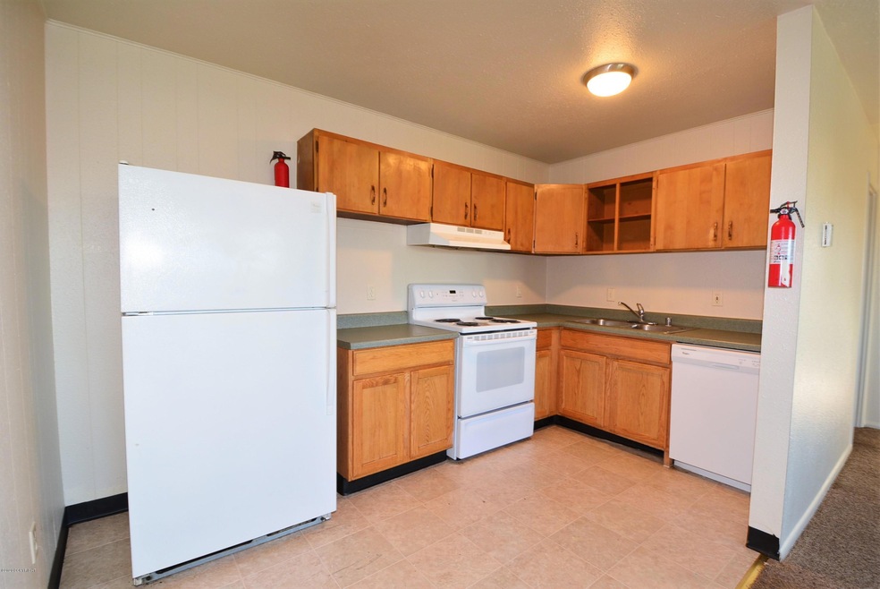 1460 W 26th Ave unit 13, Anchorage, AK 99503 - photo 1