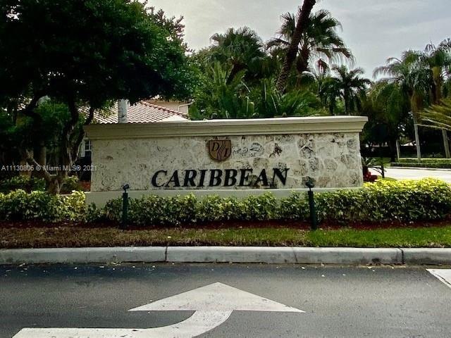 10929 NW 70th St, Doral, FL 33178 - photo 1