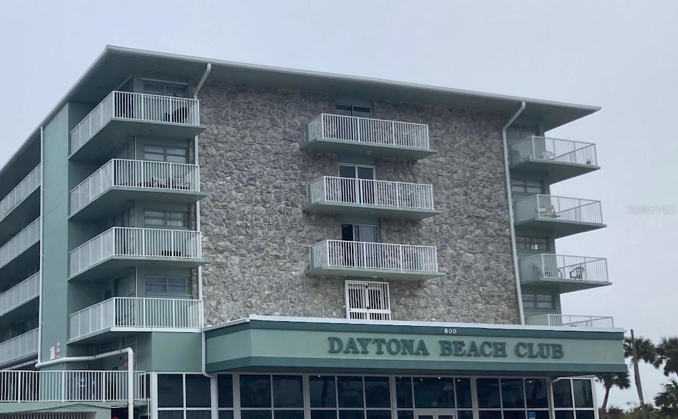 For Rent $1,700/month