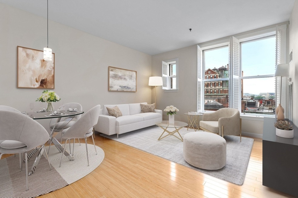 Sold $1,323,000 • Co-Listing Agent