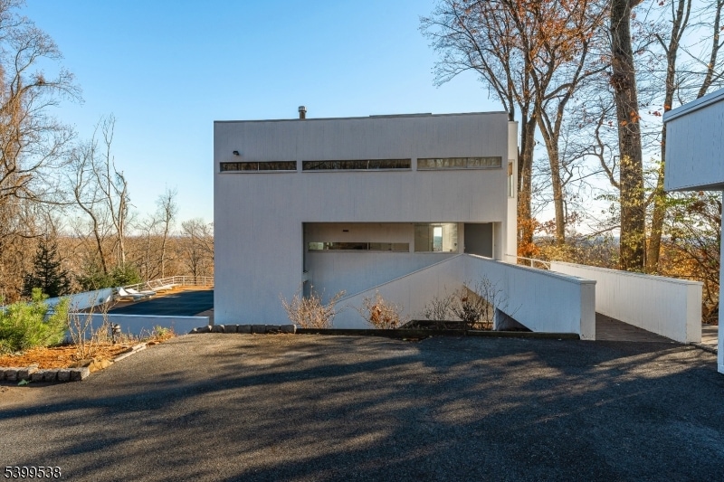 1152 Johnston Dr, Watchung, NJ 07069 - photo 1