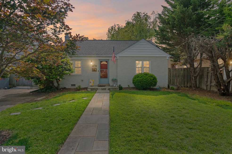 1804 S Nelson St, Arlington, VA 22204 - photo 1